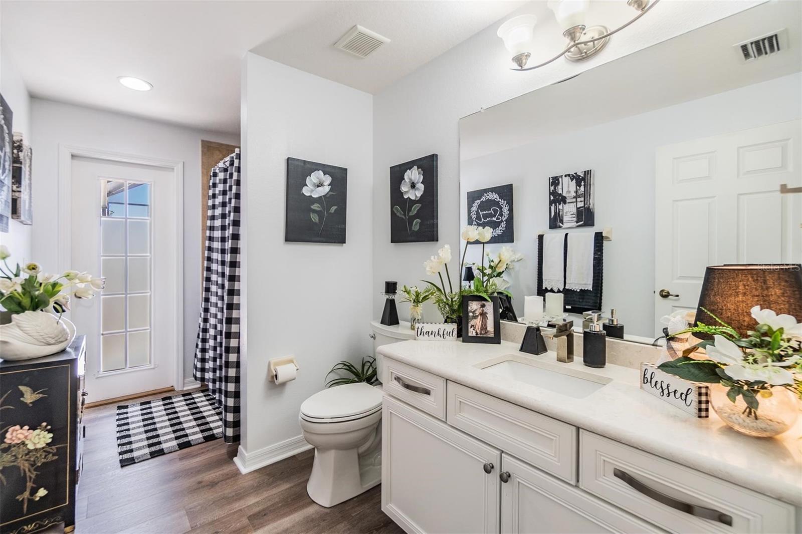 LAKESHORE RANCH PH I - Residential