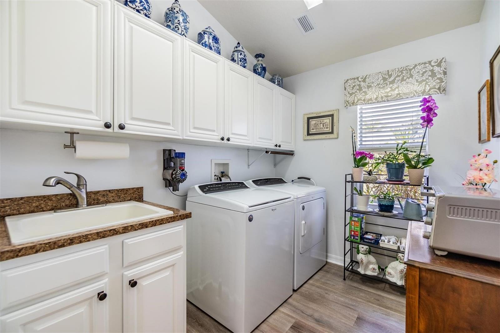 LAKESHORE RANCH PH I - Residential