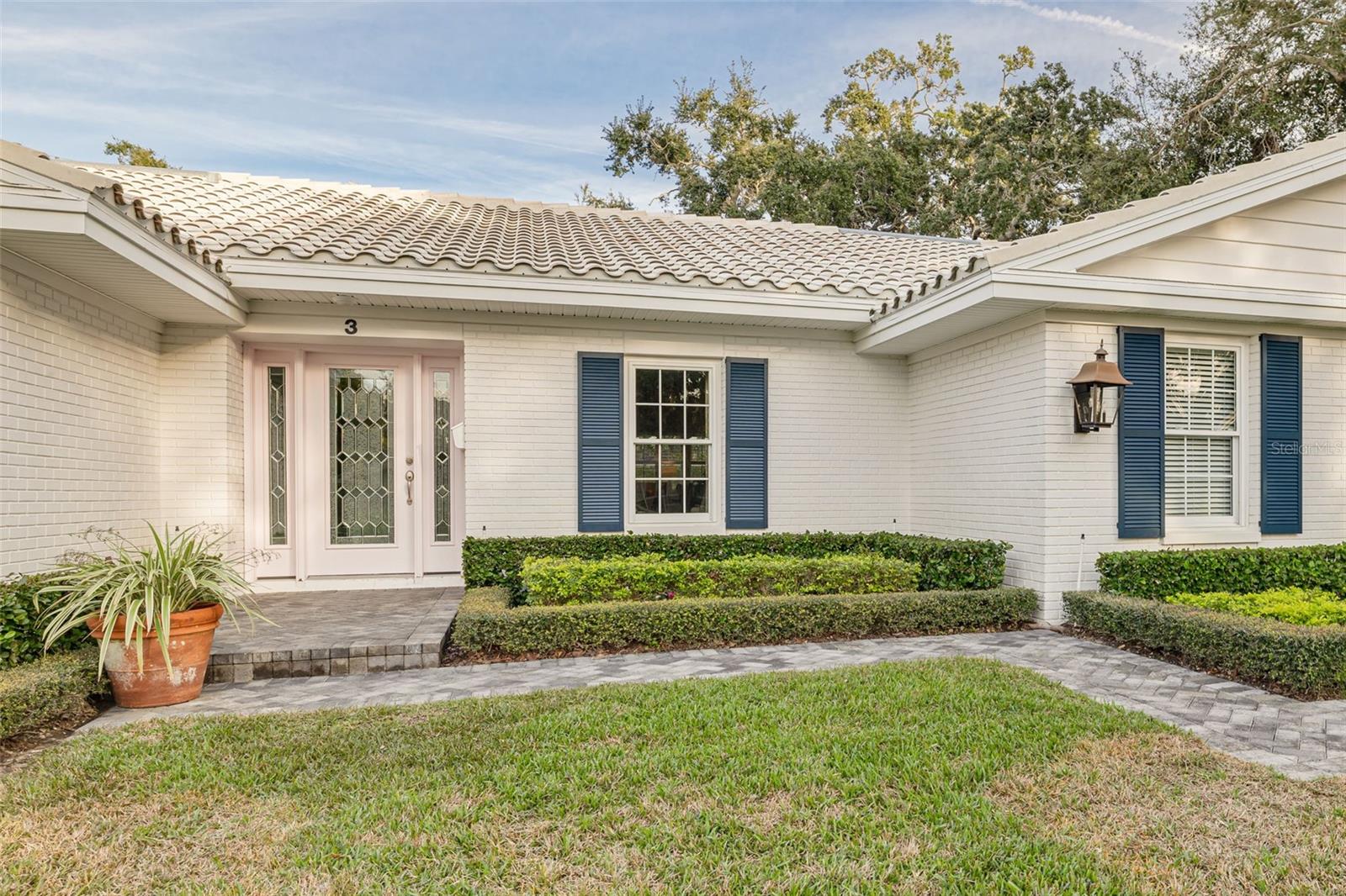 BELLEAIR WOODS - Residential