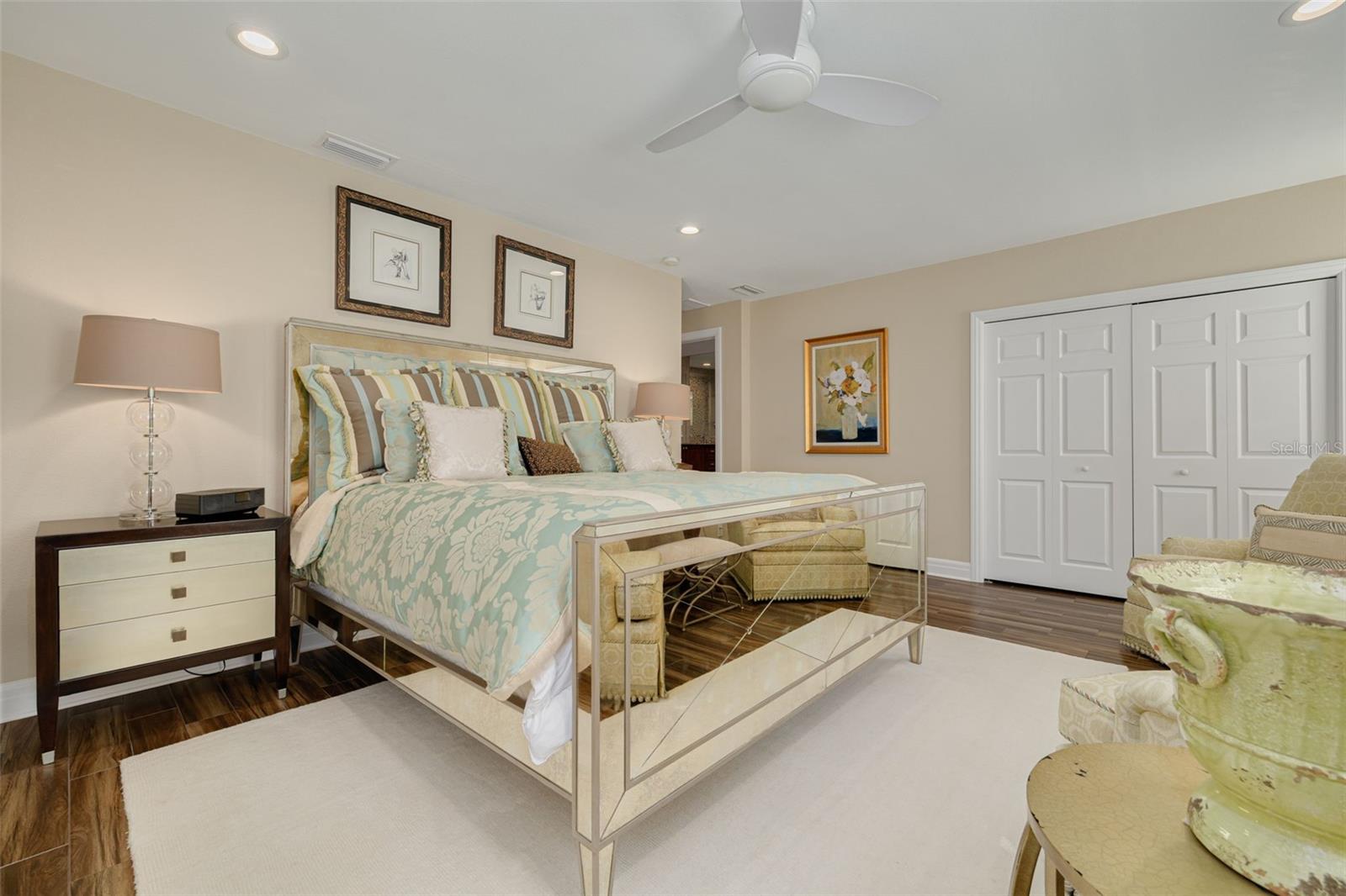 BELLEAIR WOODS - Residential