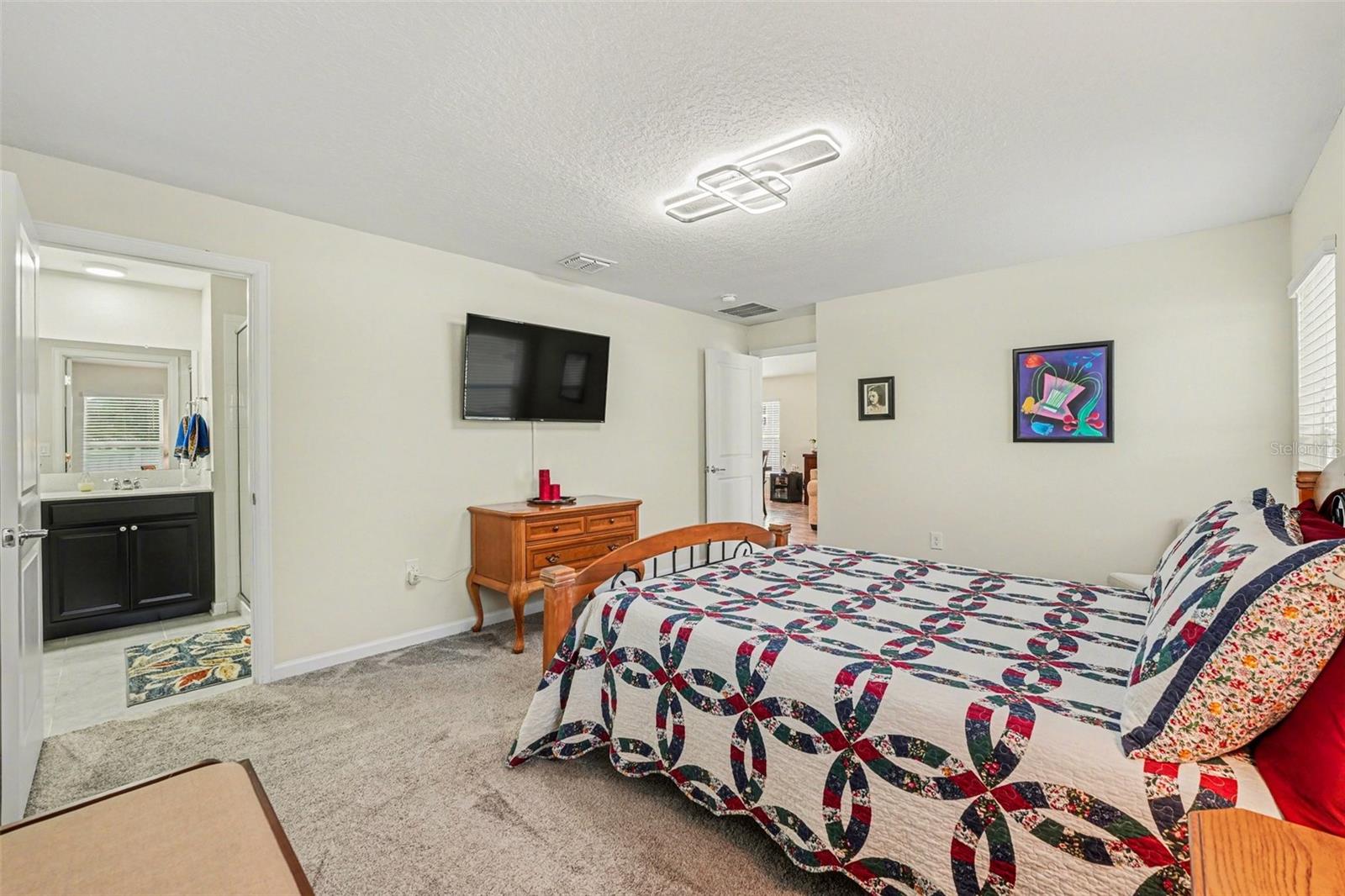 LIBERTY RIDGE AND WINDSOR RESERVE - Residential