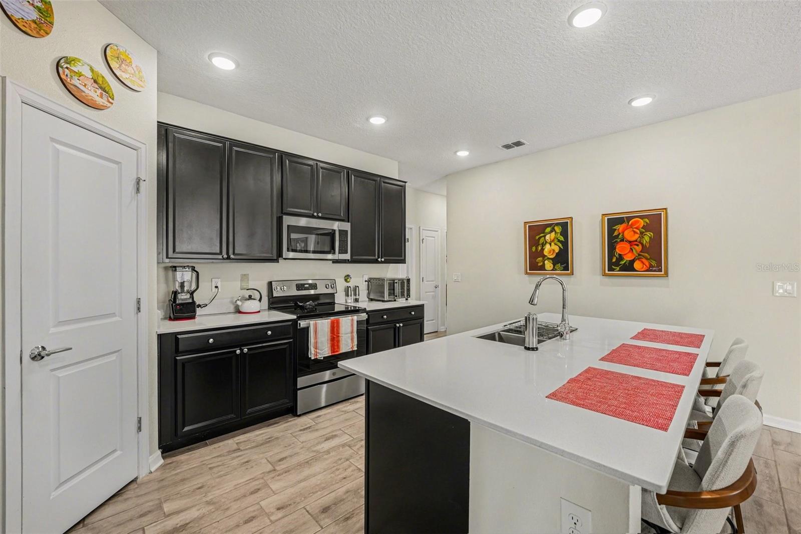 LIBERTY RIDGE AND WINDSOR RESERVE - Residential