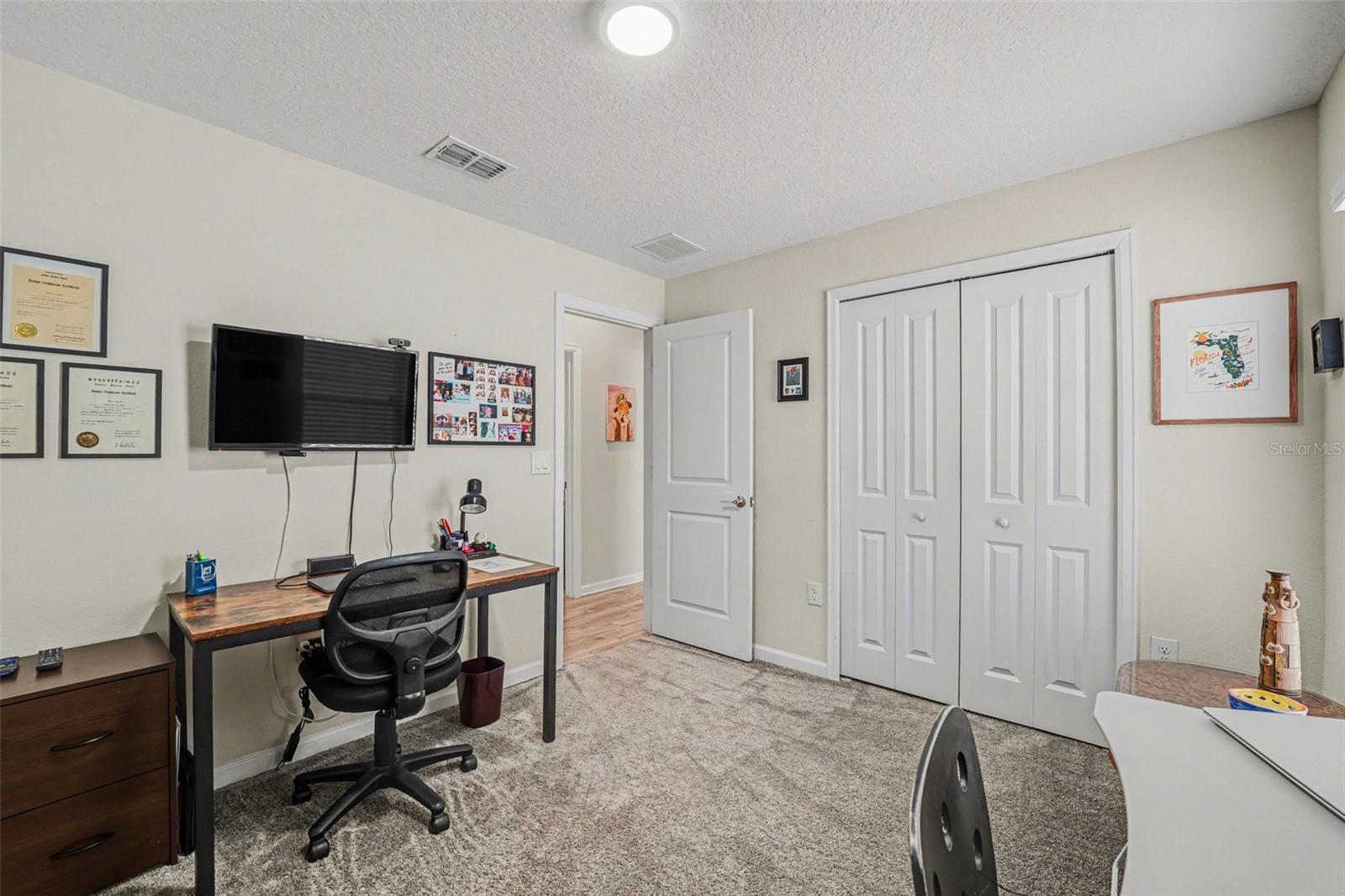 LIBERTY RIDGE AND WINDSOR RESERVE - Residential