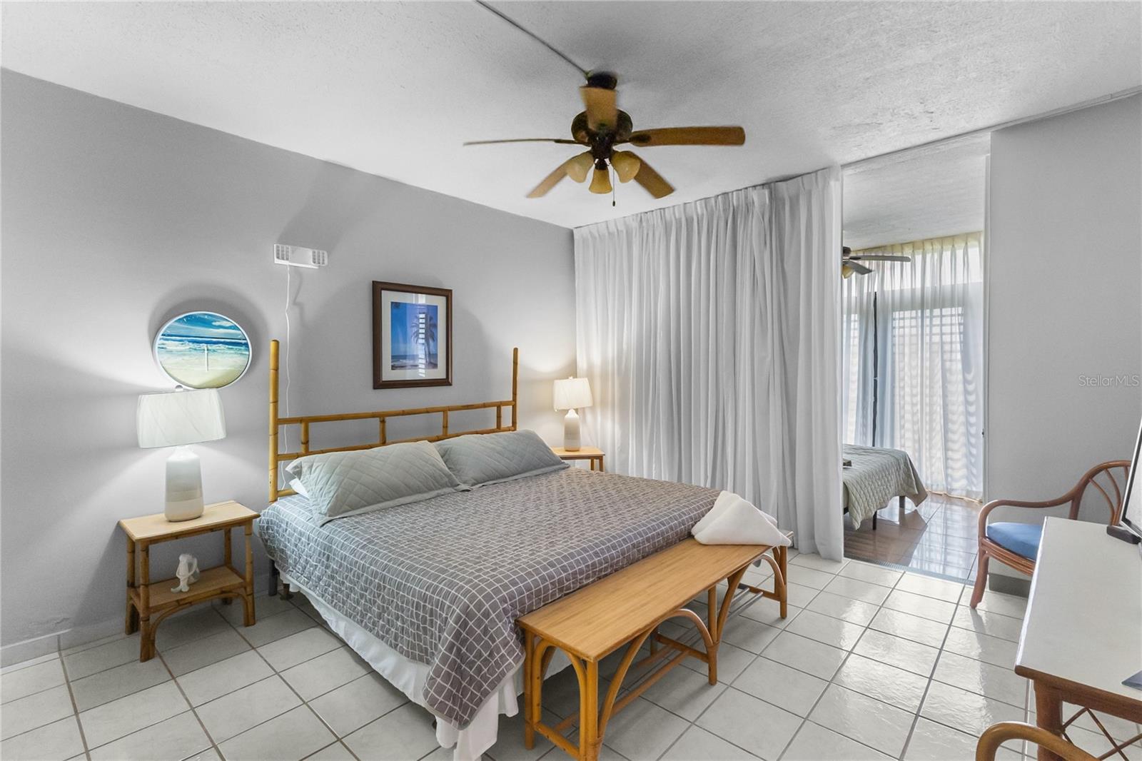 BEACH VILLAGE - Residential