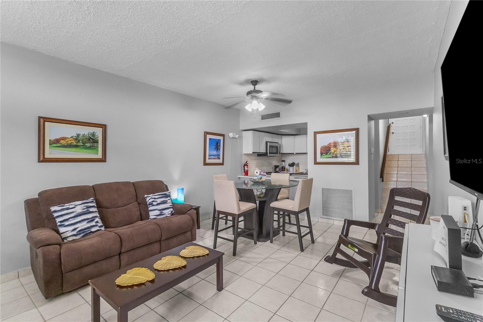 BEACH VILLAGE - Residential