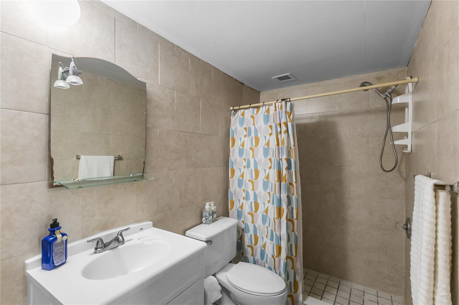 BEACH VILLAGE - Residential