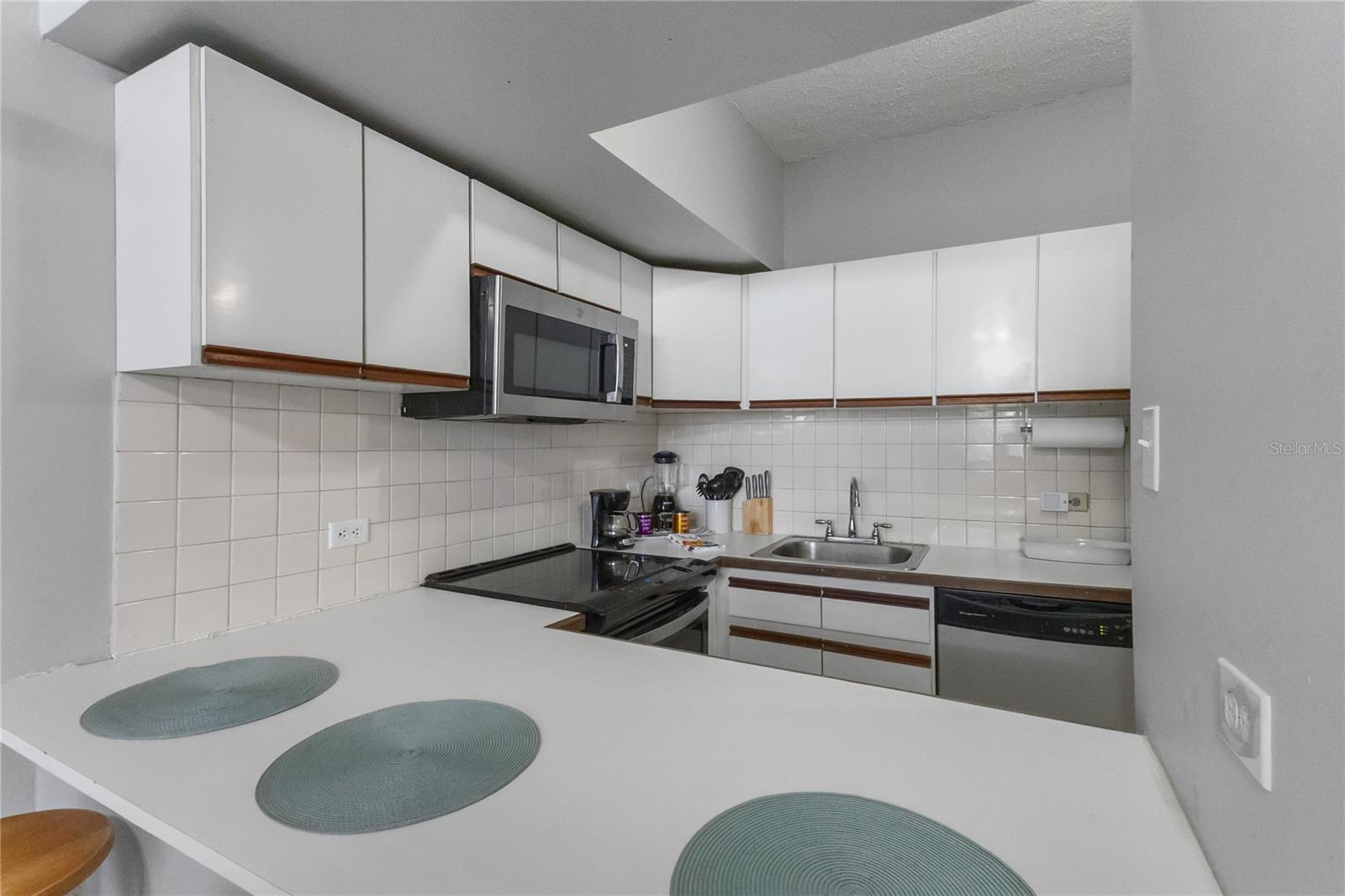 BEACH VILLAGE - Residential