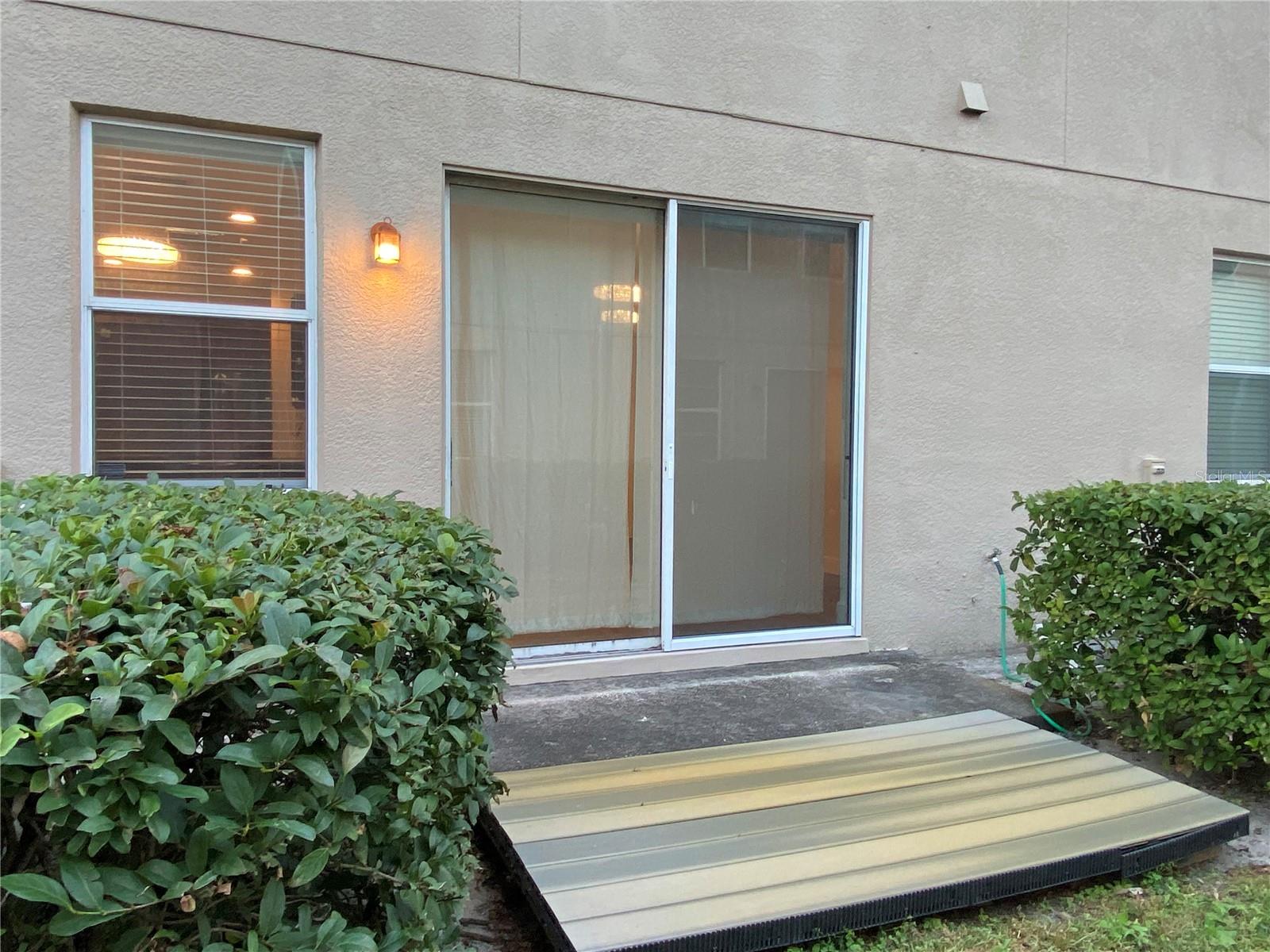 THE PARKE AT HANOVER PLACE - Residential Lease