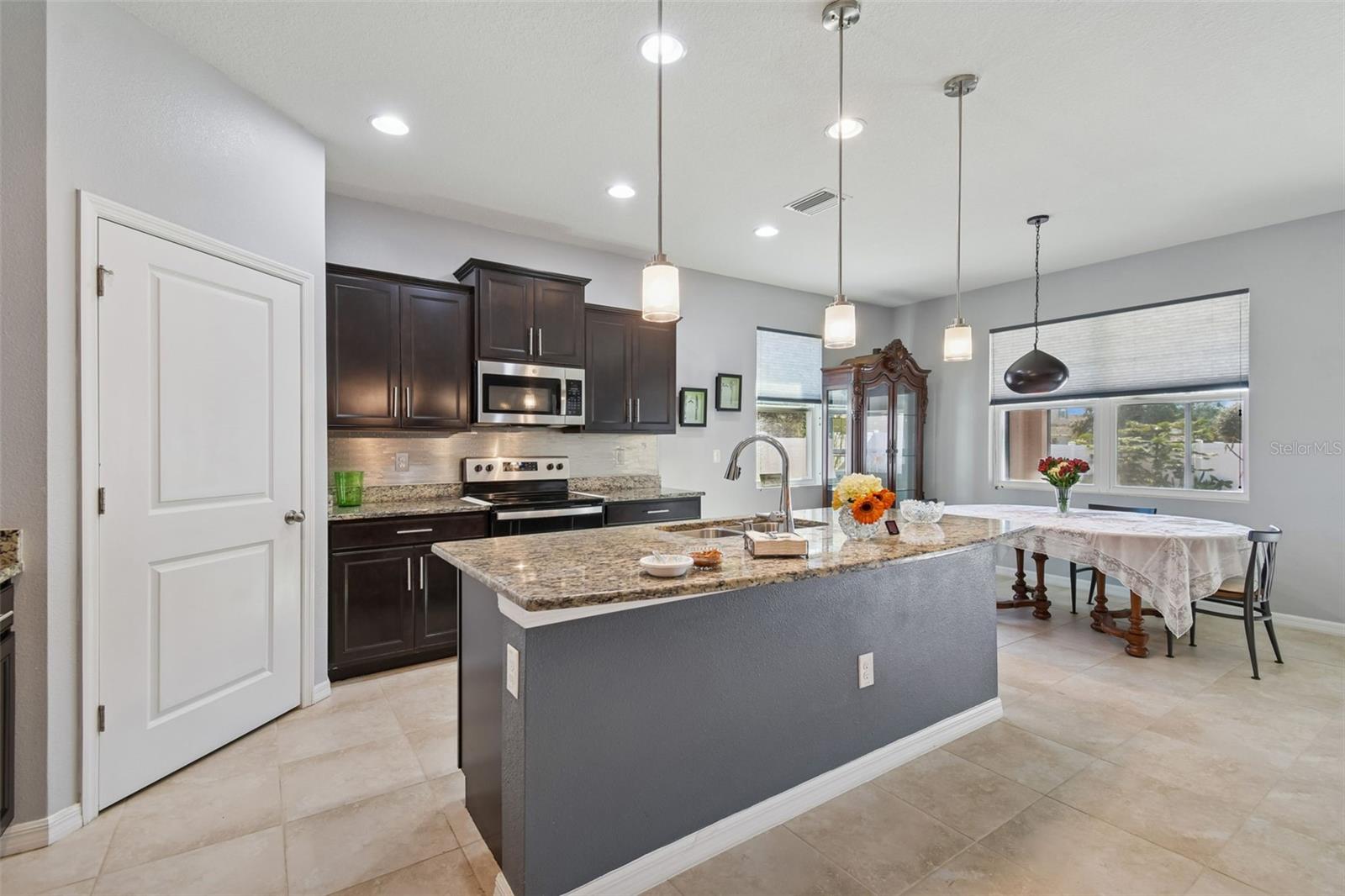 11525 STORYWOOD DRIVE