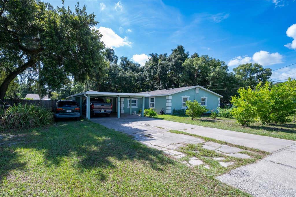 Photo of 19 S Tyler Avenue, Orlando, FL 32811 (MLS # O6425791)