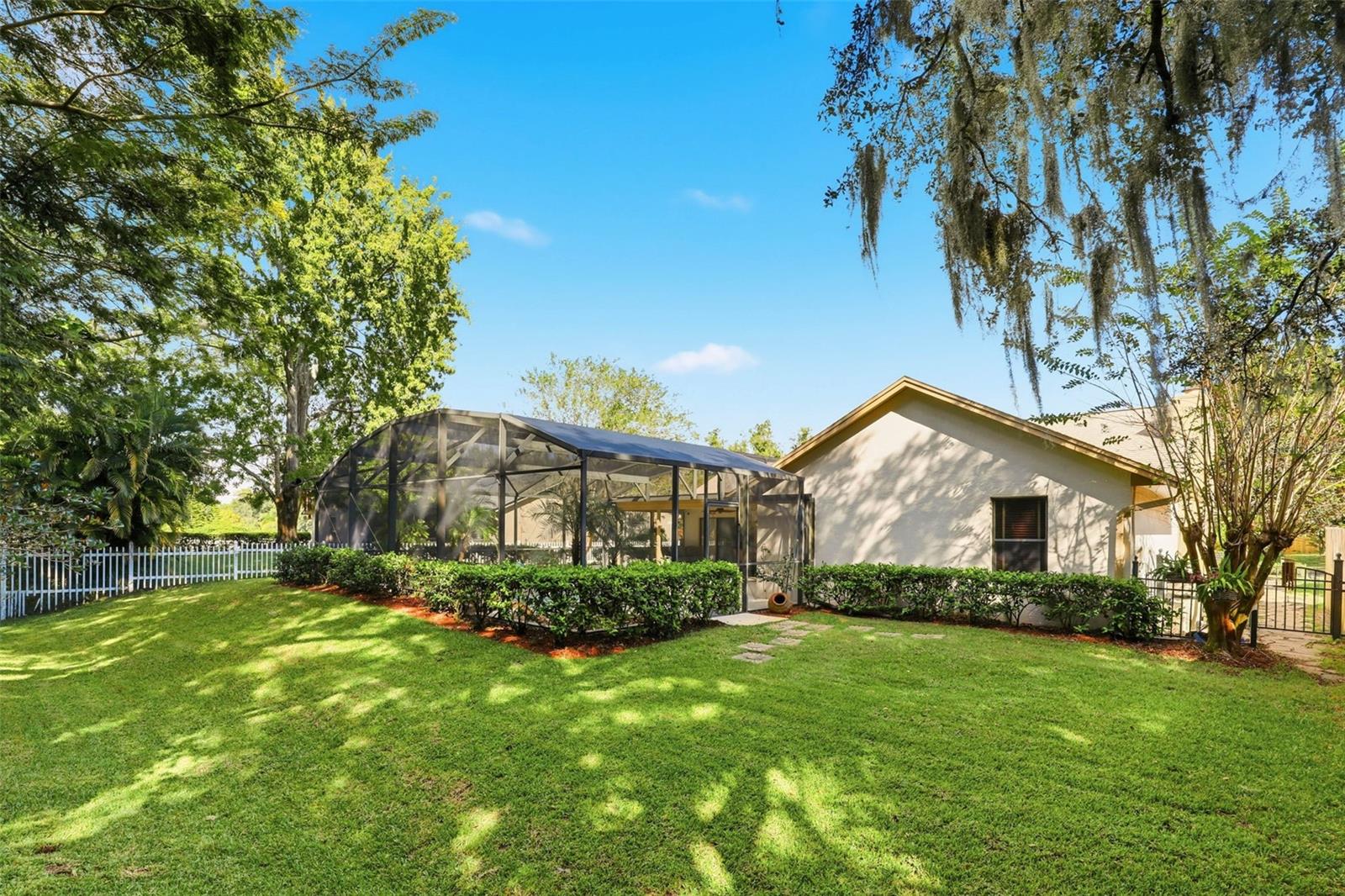 UNIVERSITY WOODS PH 02 - Residential