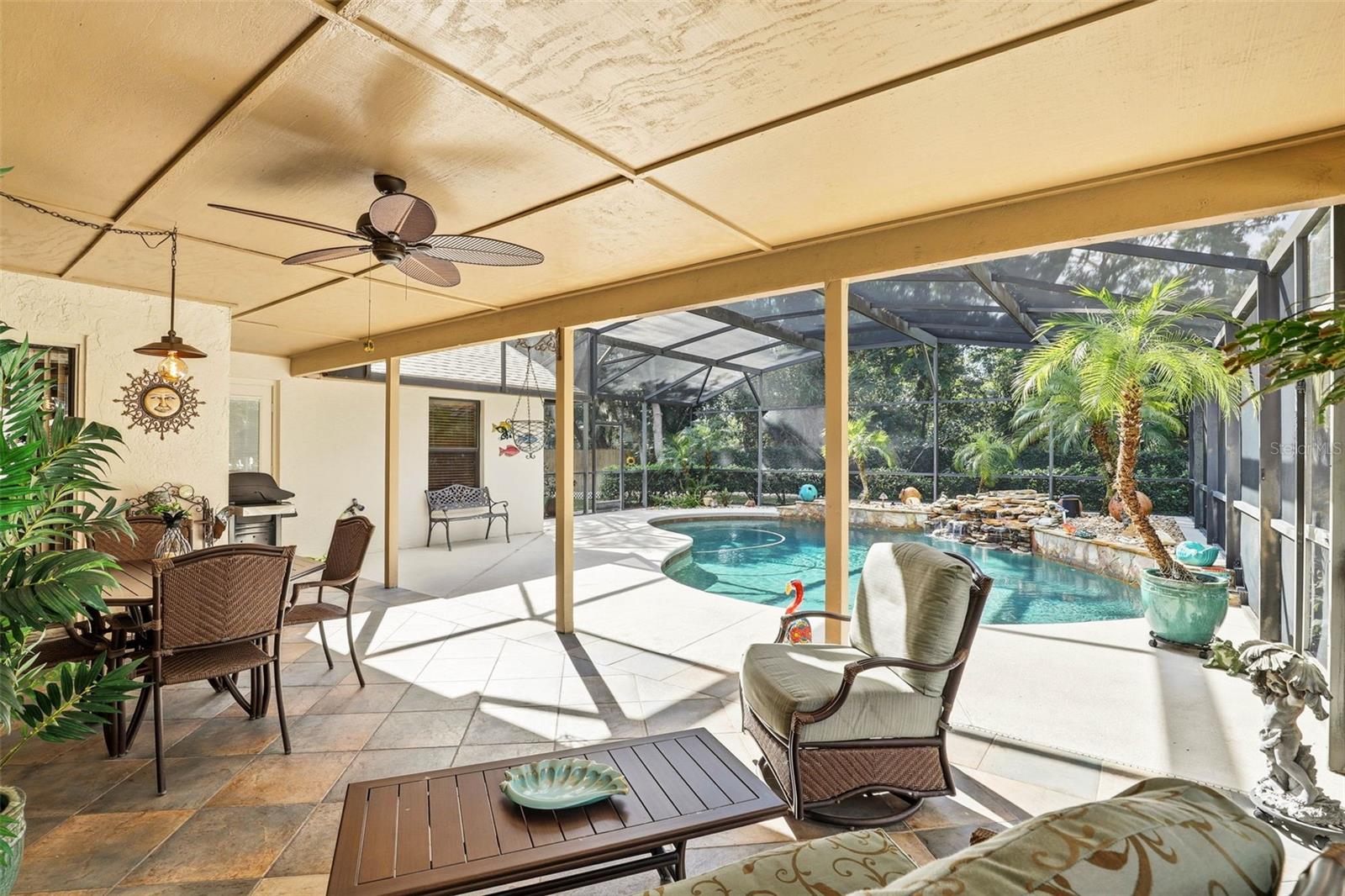 UNIVERSITY WOODS PH 02 - Residential