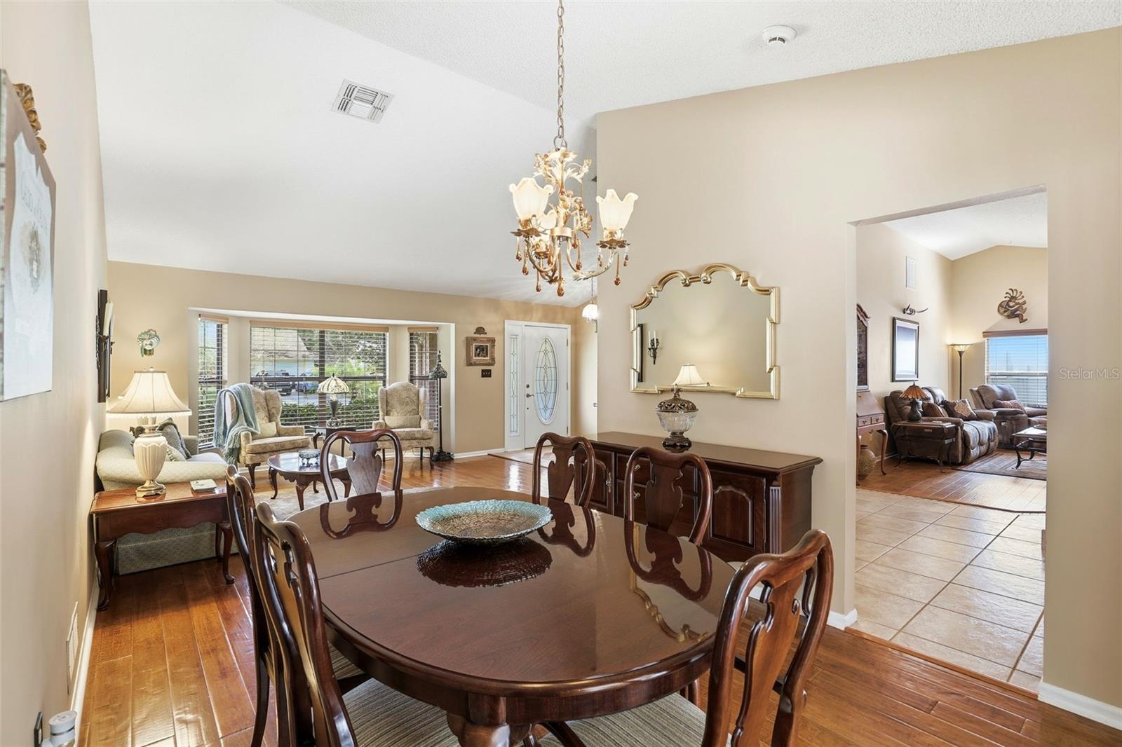 UNIVERSITY WOODS PH 02 - Residential