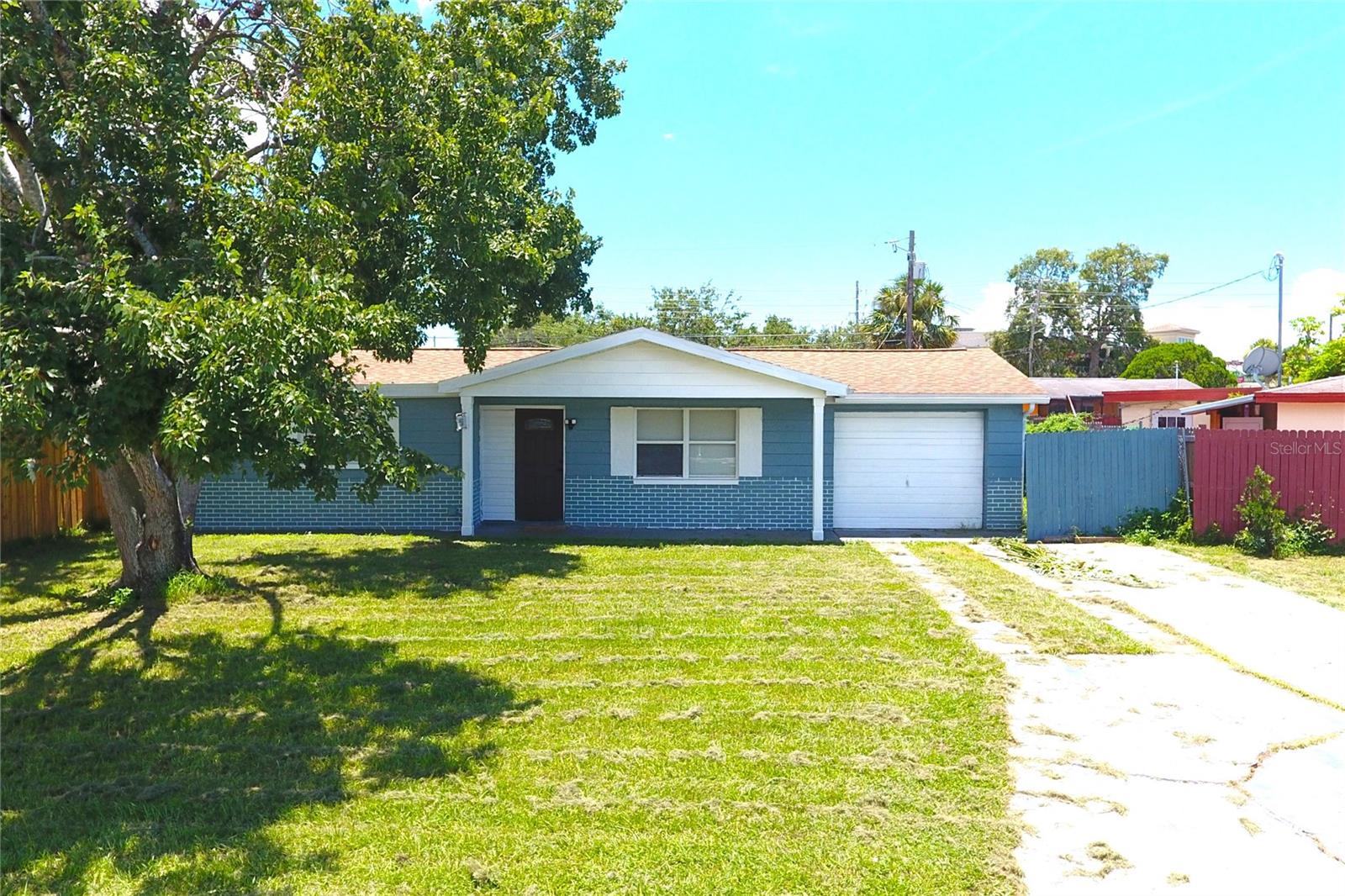 ORANGEWOOD VILLAGE - Residential