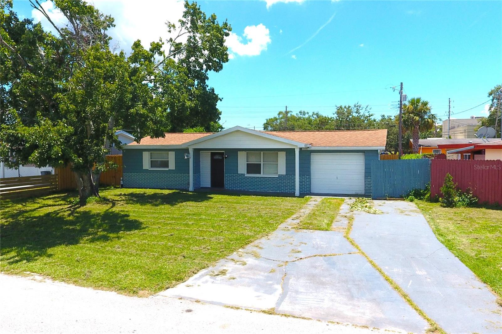 ORANGEWOOD VILLAGE - Residential
