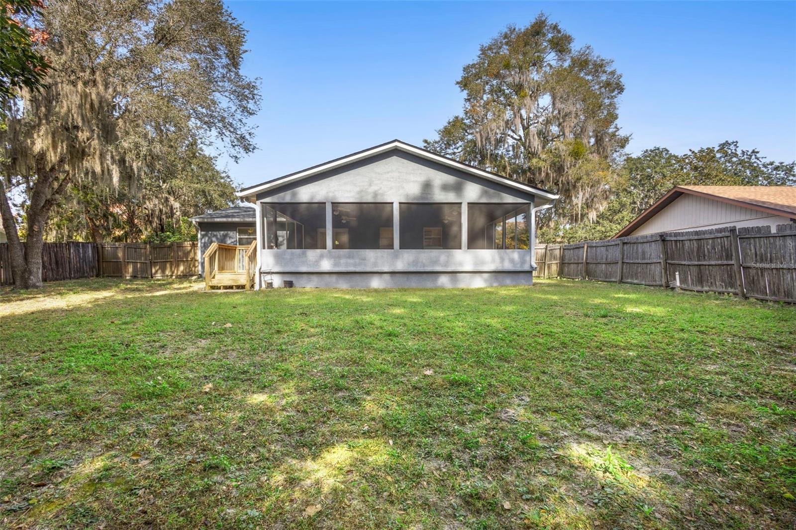 706 E WISCONSIN AVENUE