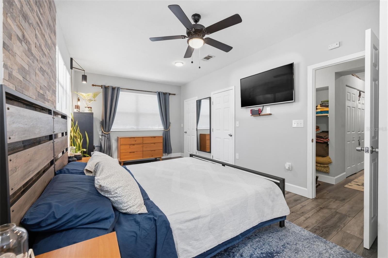 EMORY HEIGHTS - Residential