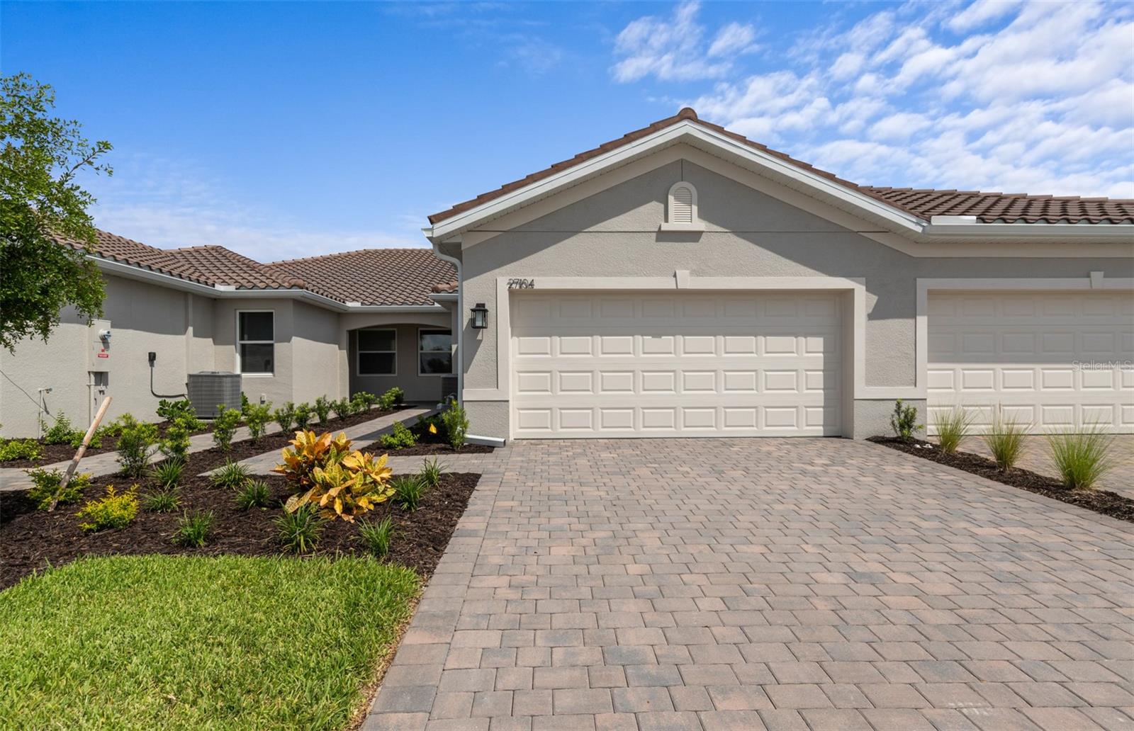 27104 CLAM SHELL COURT