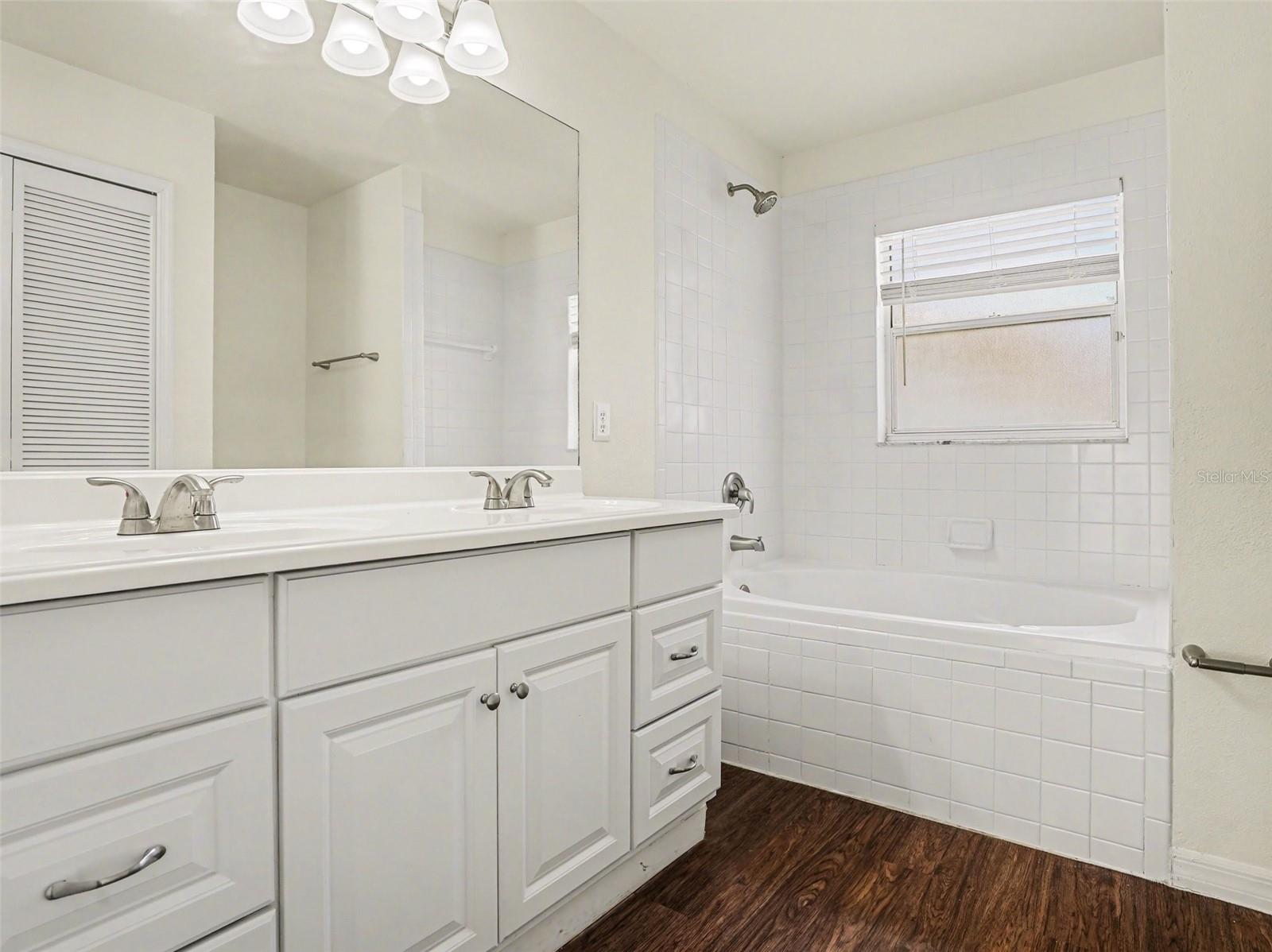 VOTAW VILLAGE PH 02 - Residential