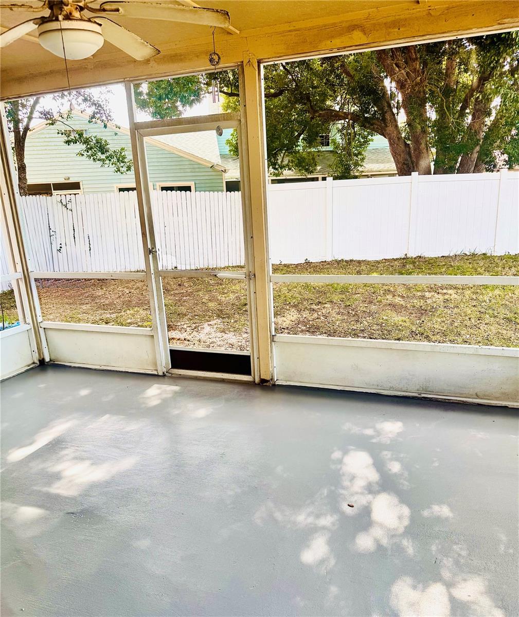 WESTLAKE MANOR UNIT 1 - Residential