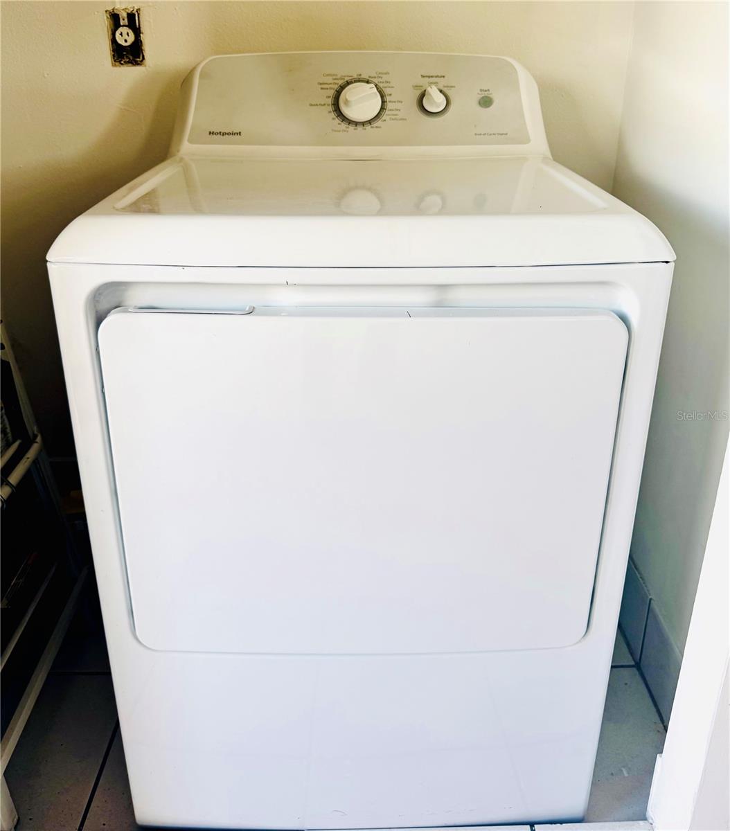 WESTLAKE MANOR UNIT 1 - Residential