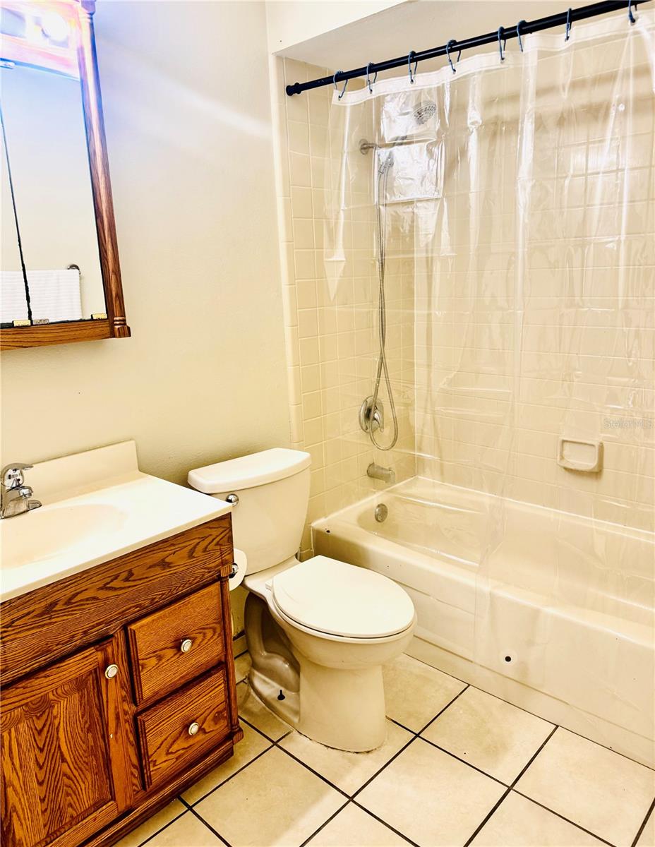 WESTLAKE MANOR UNIT 1 - Residential