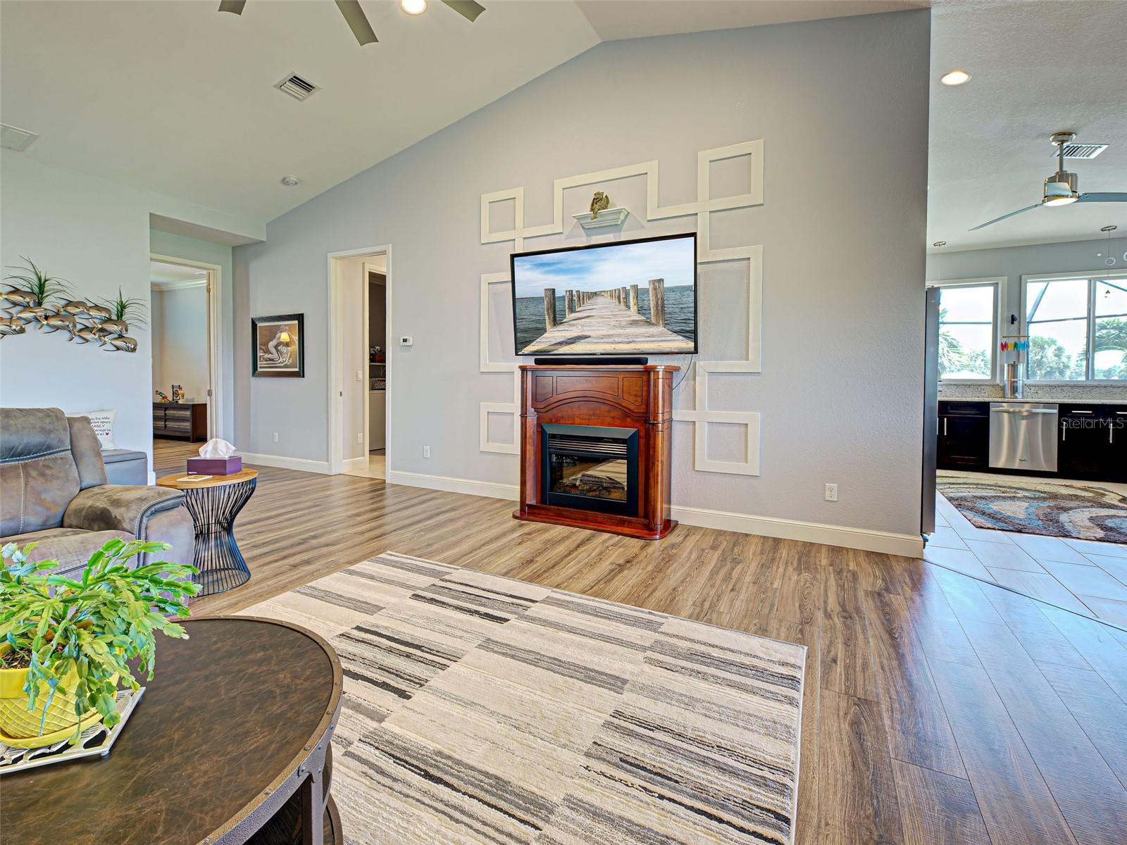 ROTONDA MEADOWS - Residential
