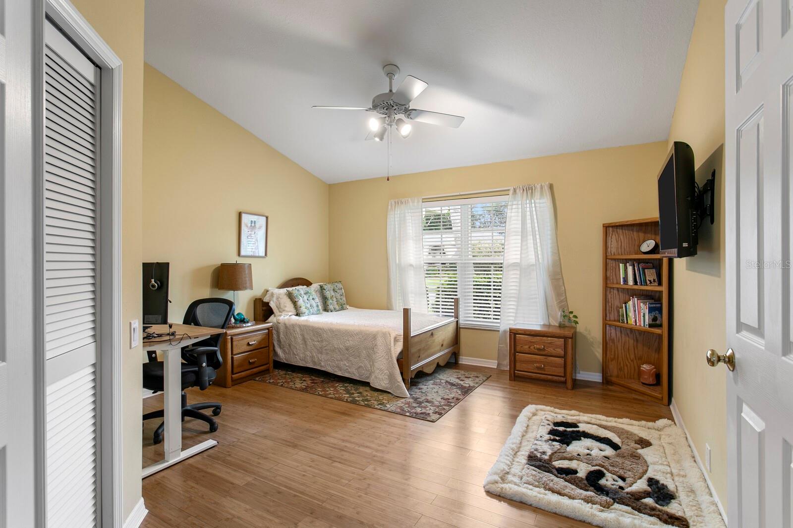 BELLE MEADE - Residential