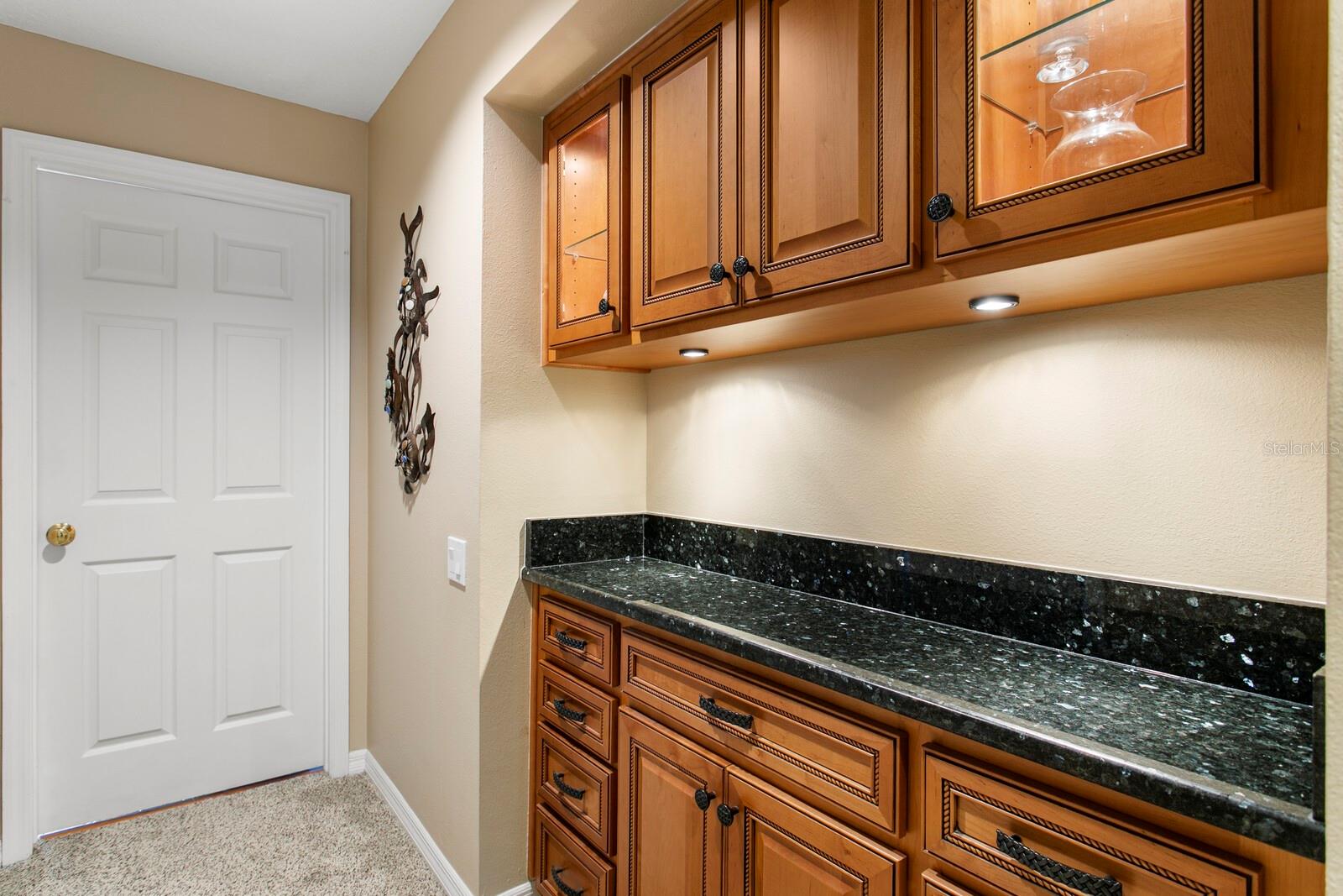 BELLE MEADE - Residential