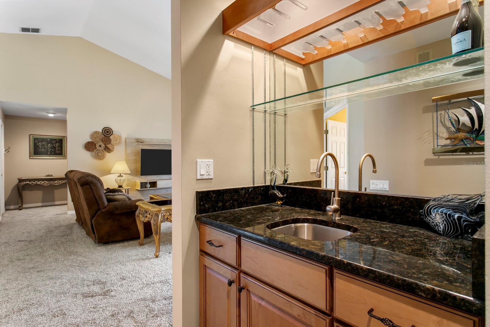 BELLE MEADE - Residential