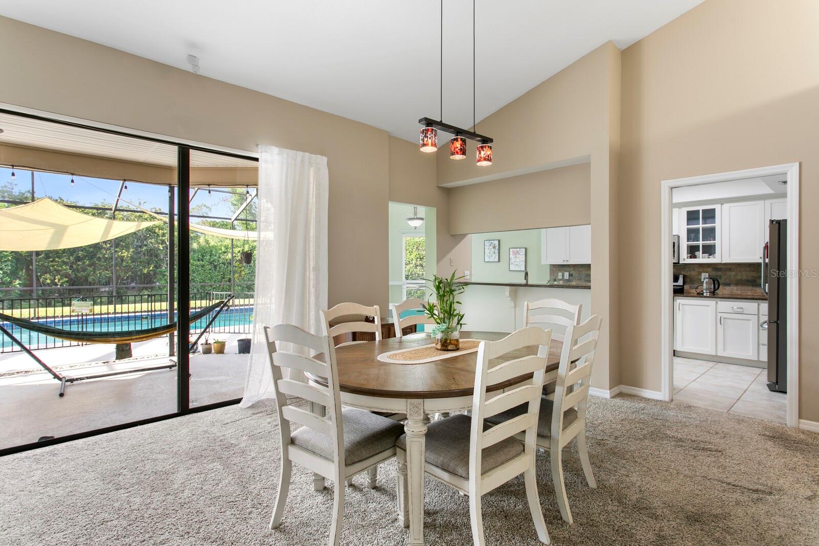 BELLE MEADE - Residential