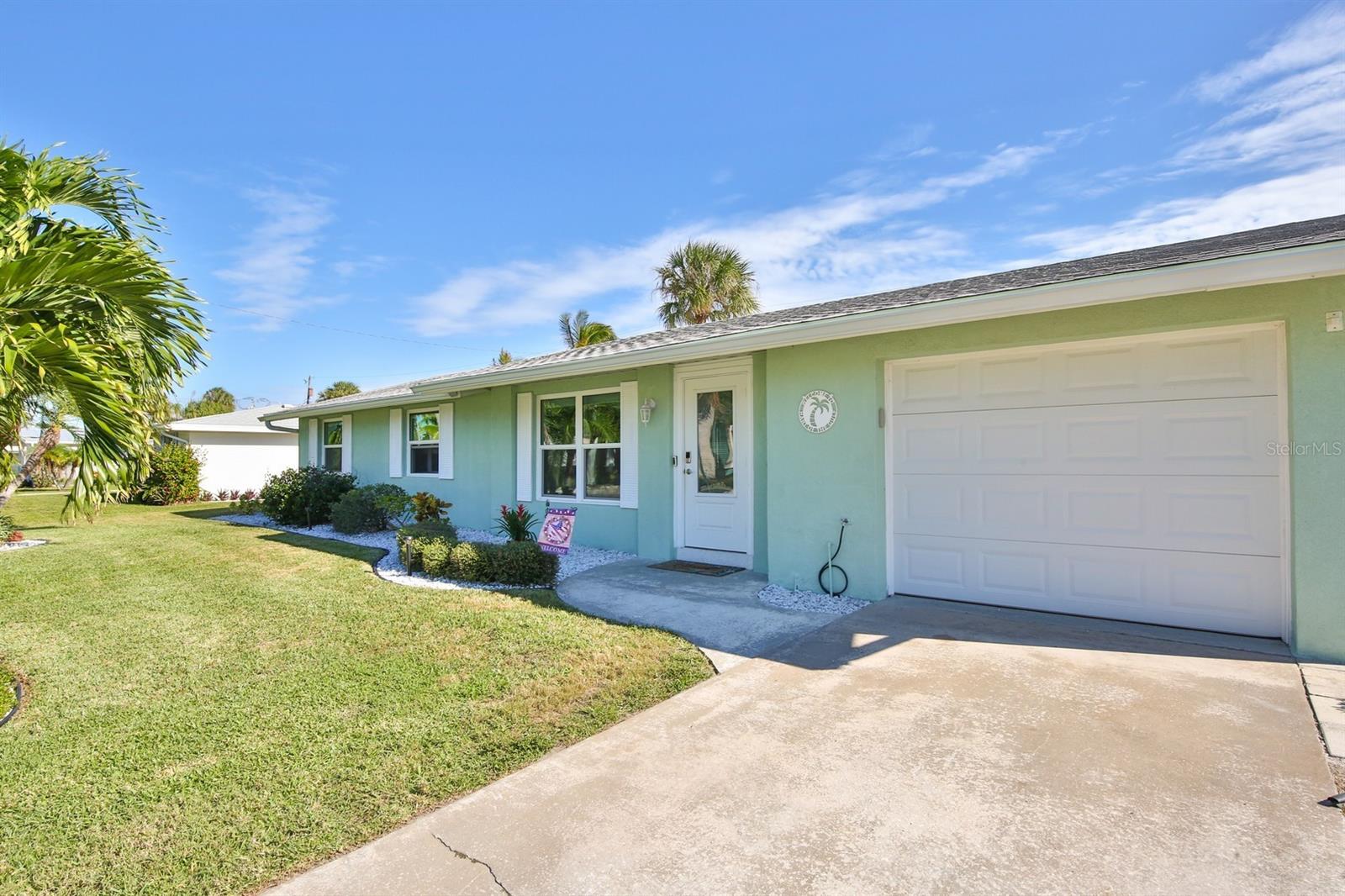 KEY ROYALE TERRACE - Residential