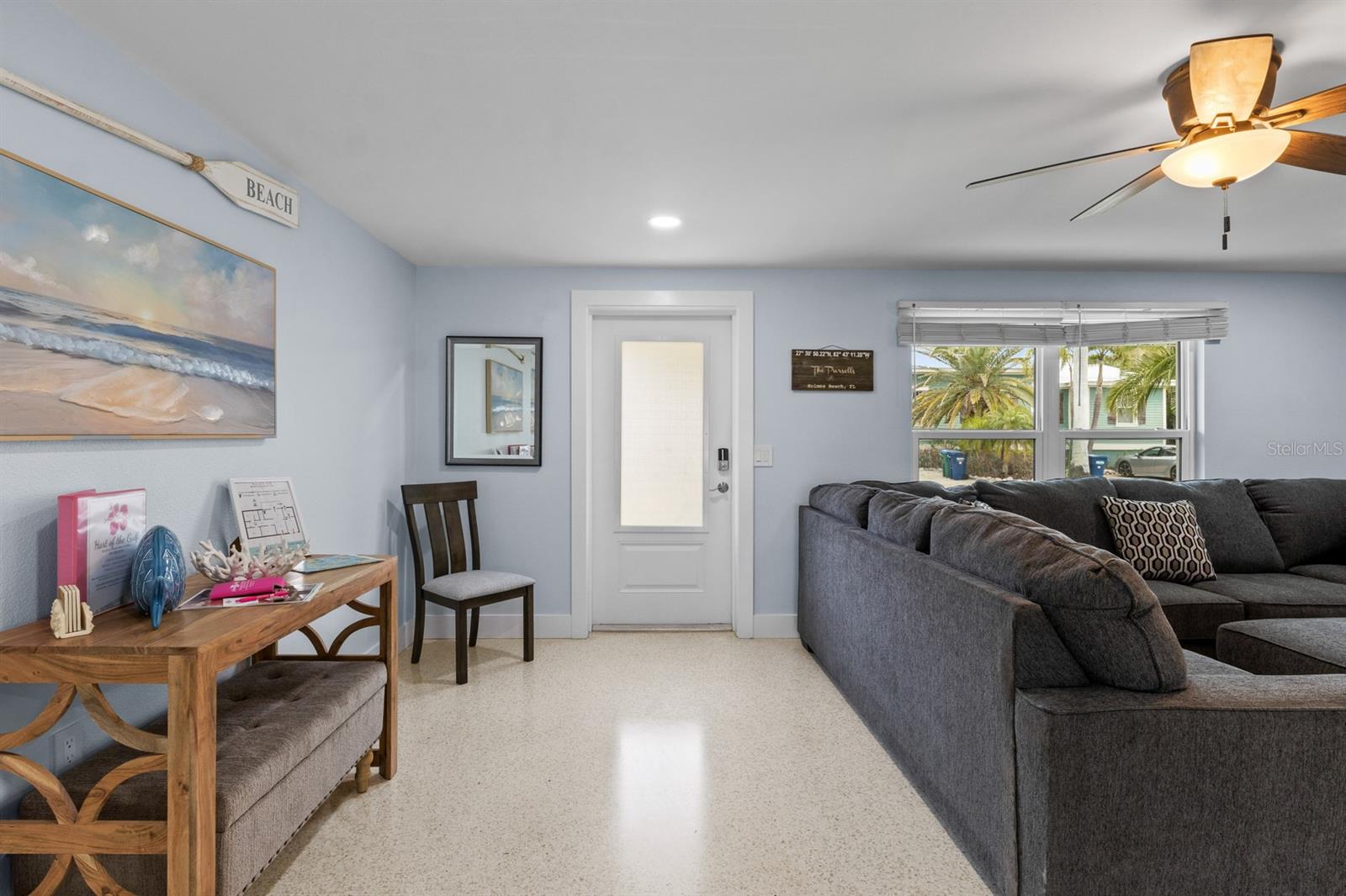 KEY ROYALE TERRACE - Residential