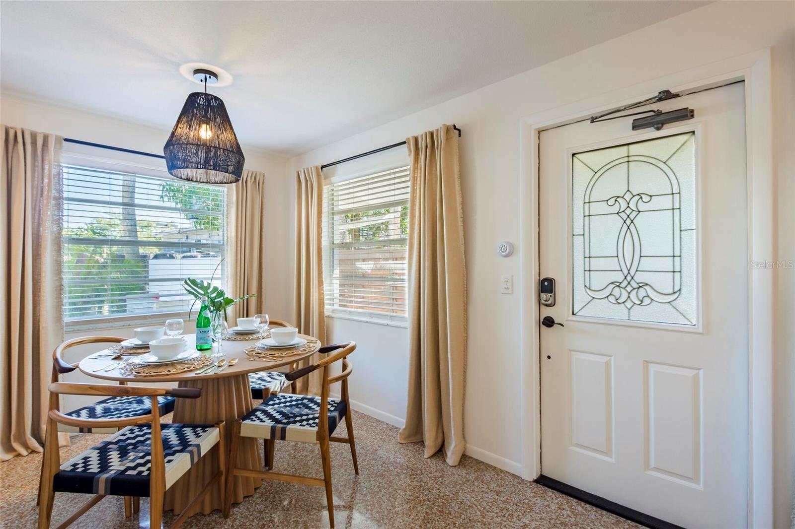 ANNA MARIA BEACH - Residential Income