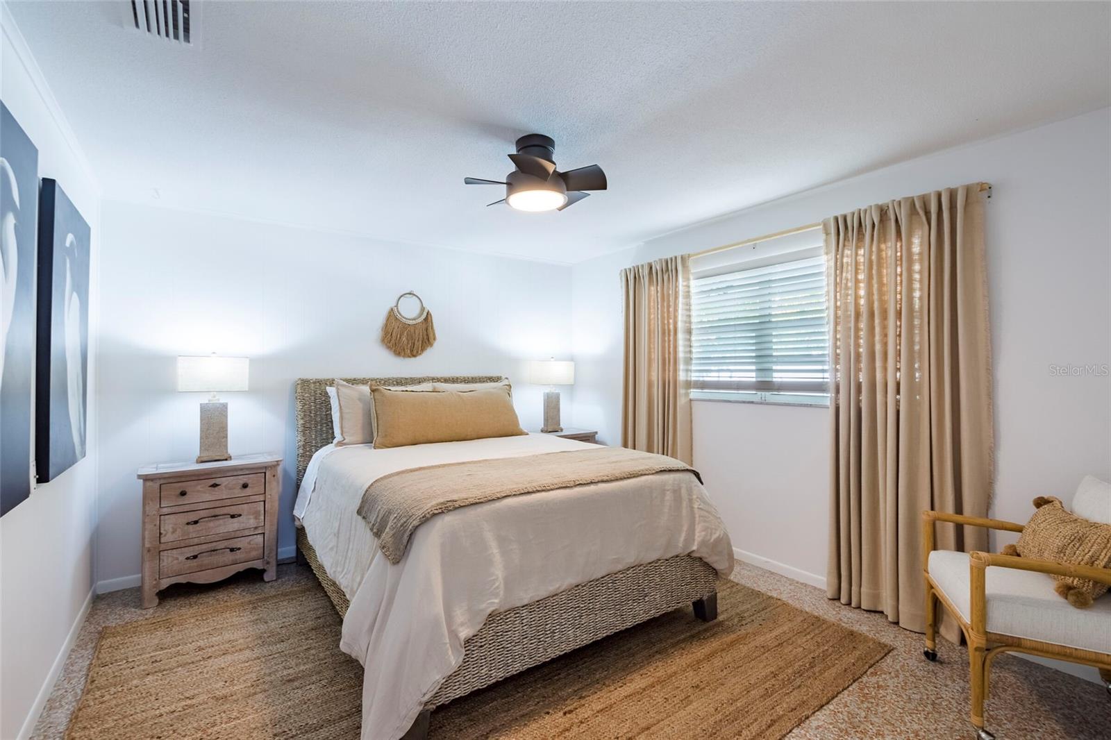 ANNA MARIA BEACH - Residential Income