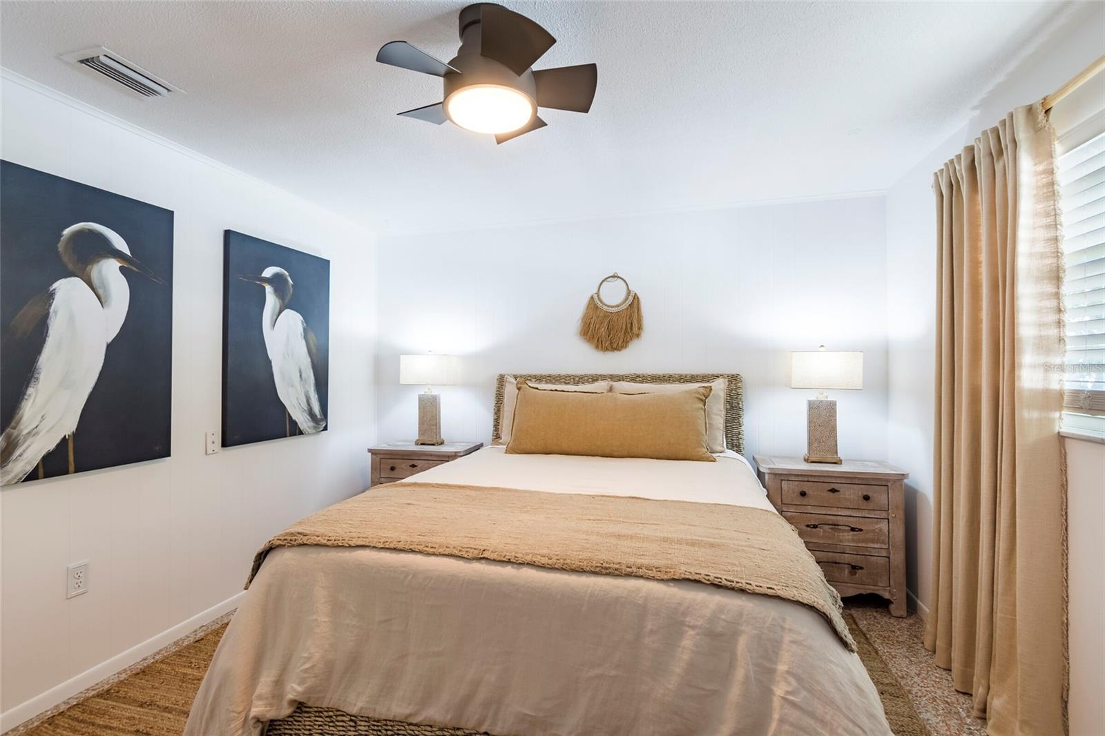 ANNA MARIA BEACH - Residential Income