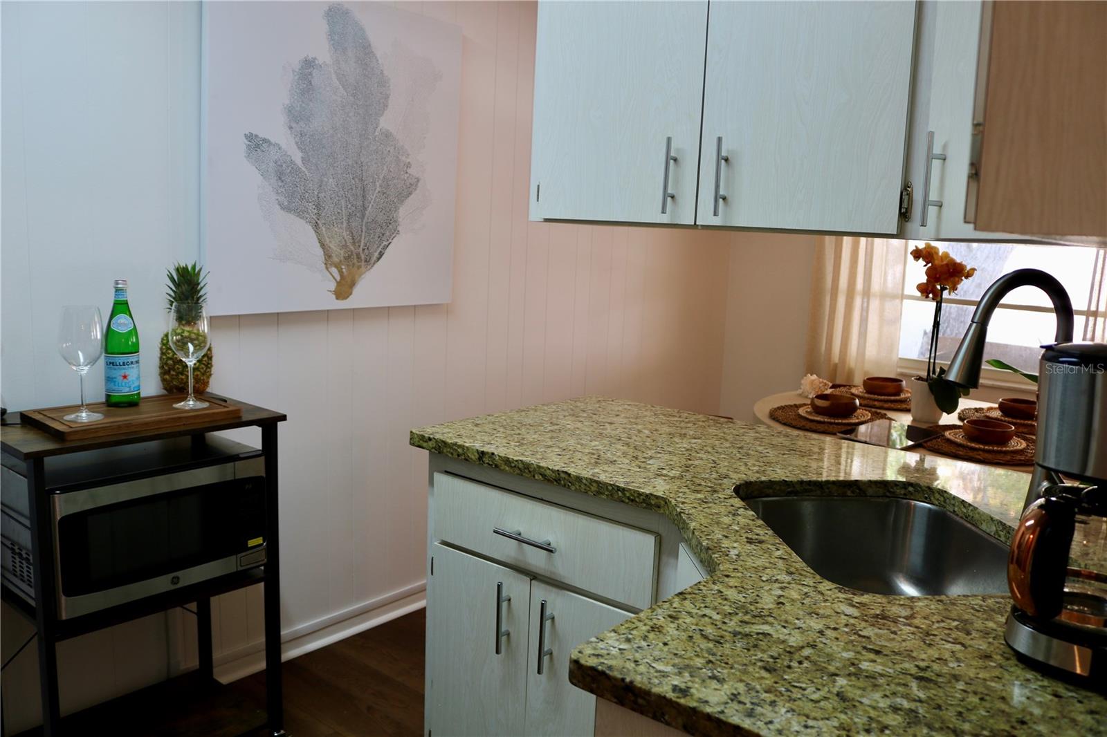 ANNA MARIA BEACH - Residential Income