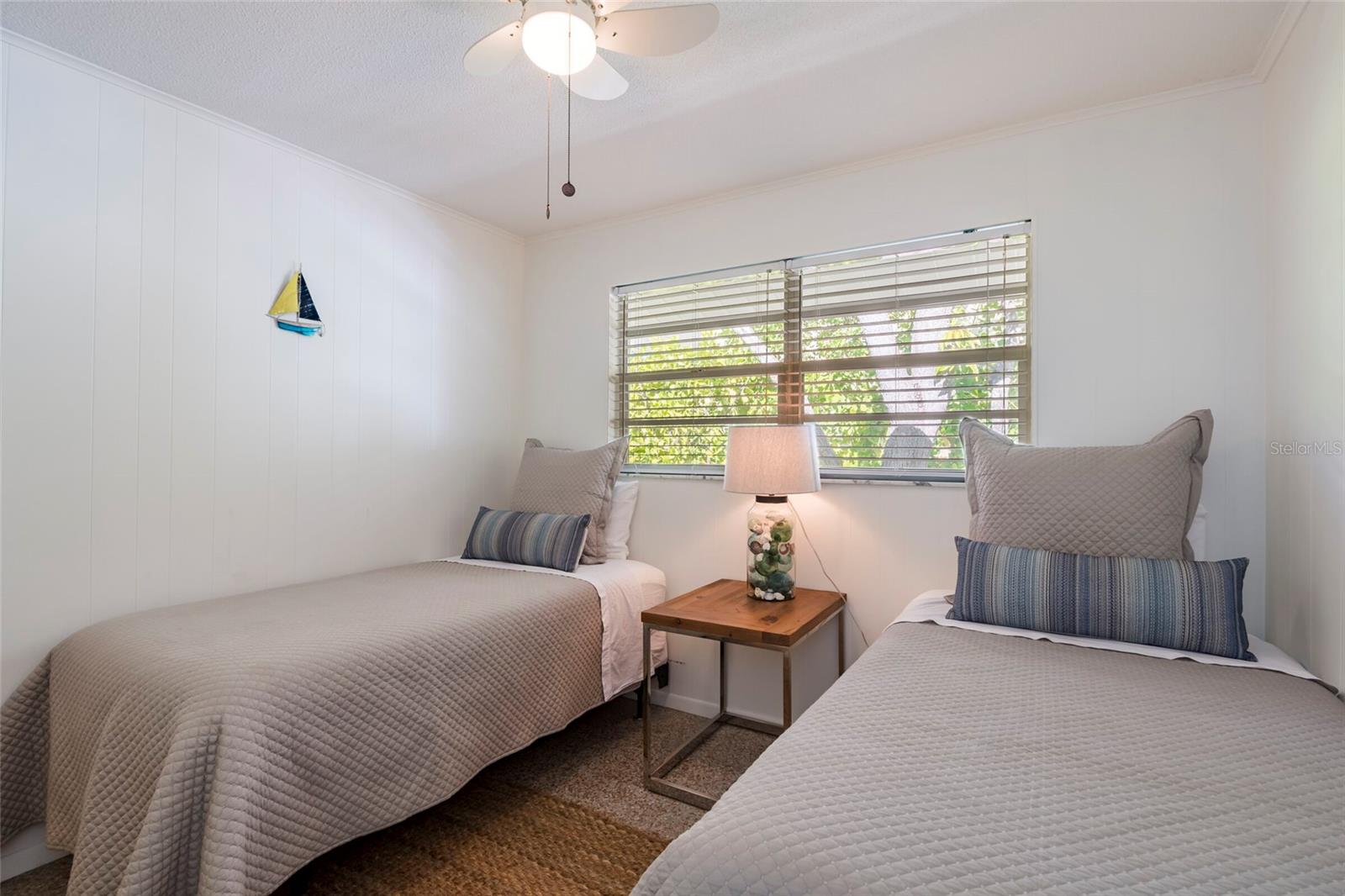 ANNA MARIA BEACH - Residential Income