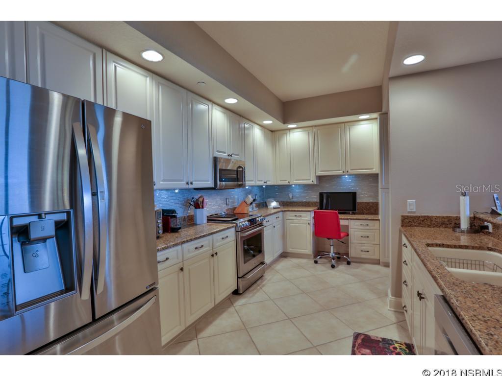 Hammocks At Minorca Condo - Residential