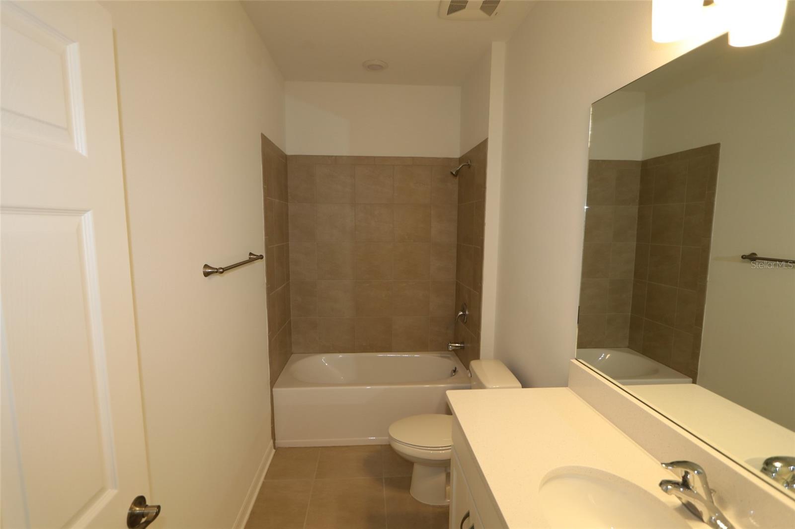 NAUTIQUE/WATERSIDE - Residential