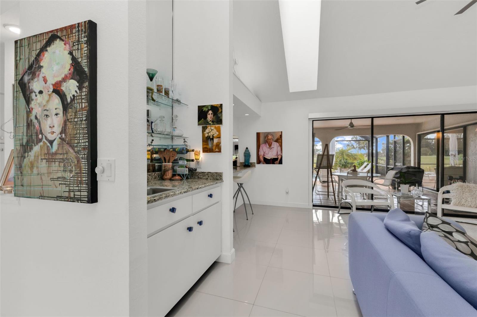 KINGS CROSSING - Residential