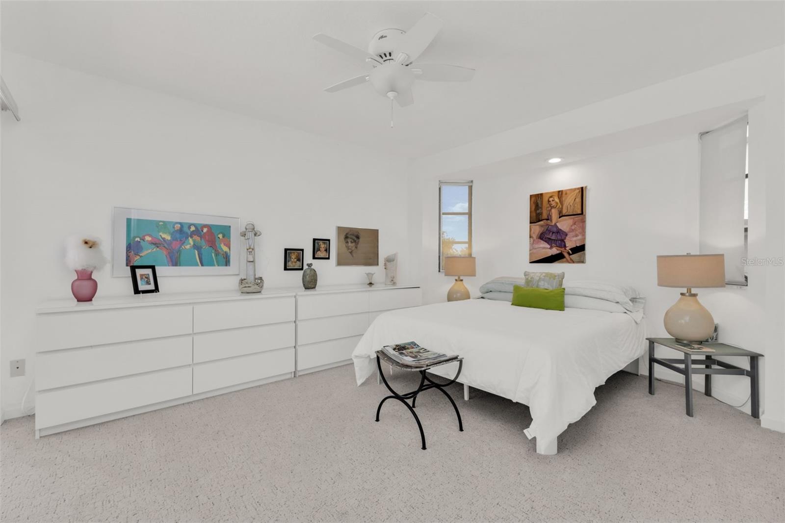 KINGS CROSSING - Residential