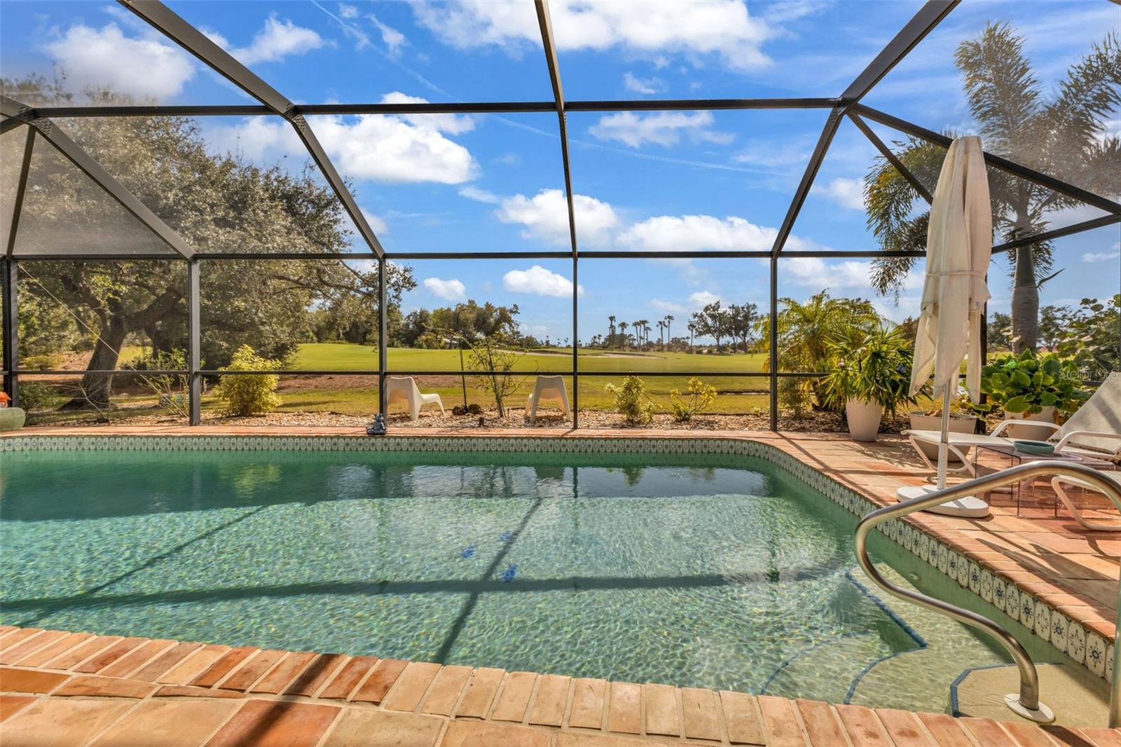 KINGS CROSSING - Residential