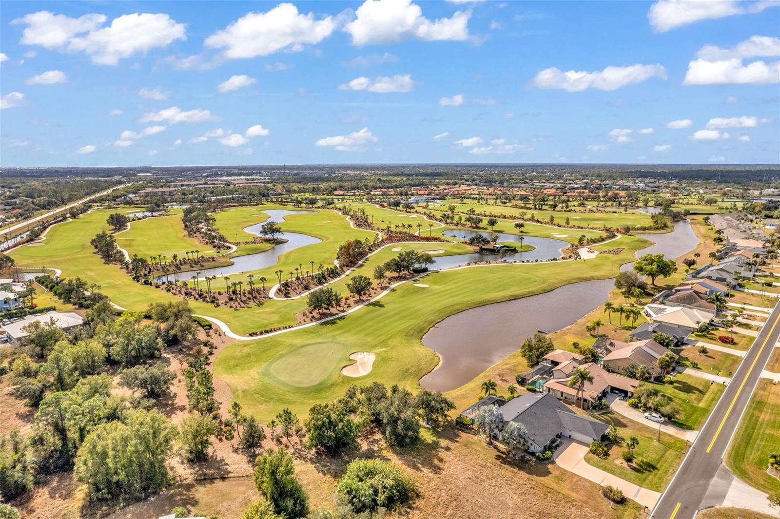 KINGS CROSSING - Residential