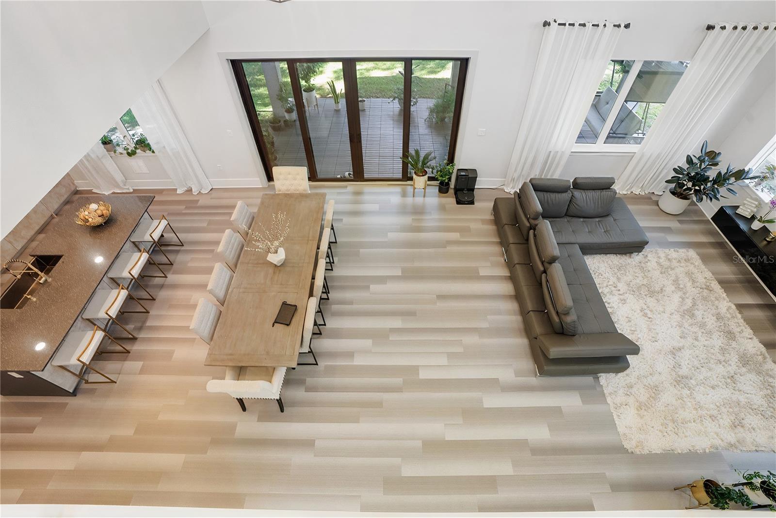 SUNSET GARDENS - Residential