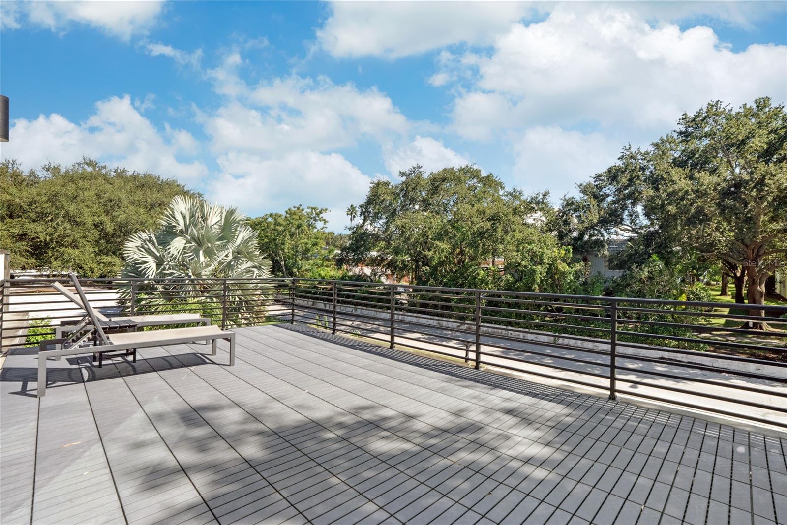 SUNSET GARDENS - Residential