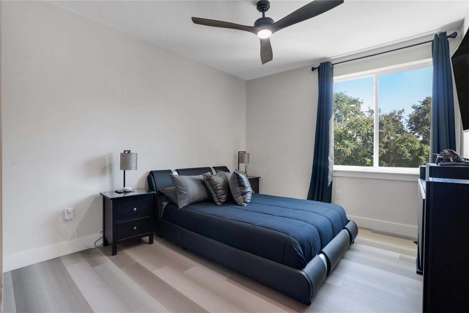 SUNSET GARDENS - Residential