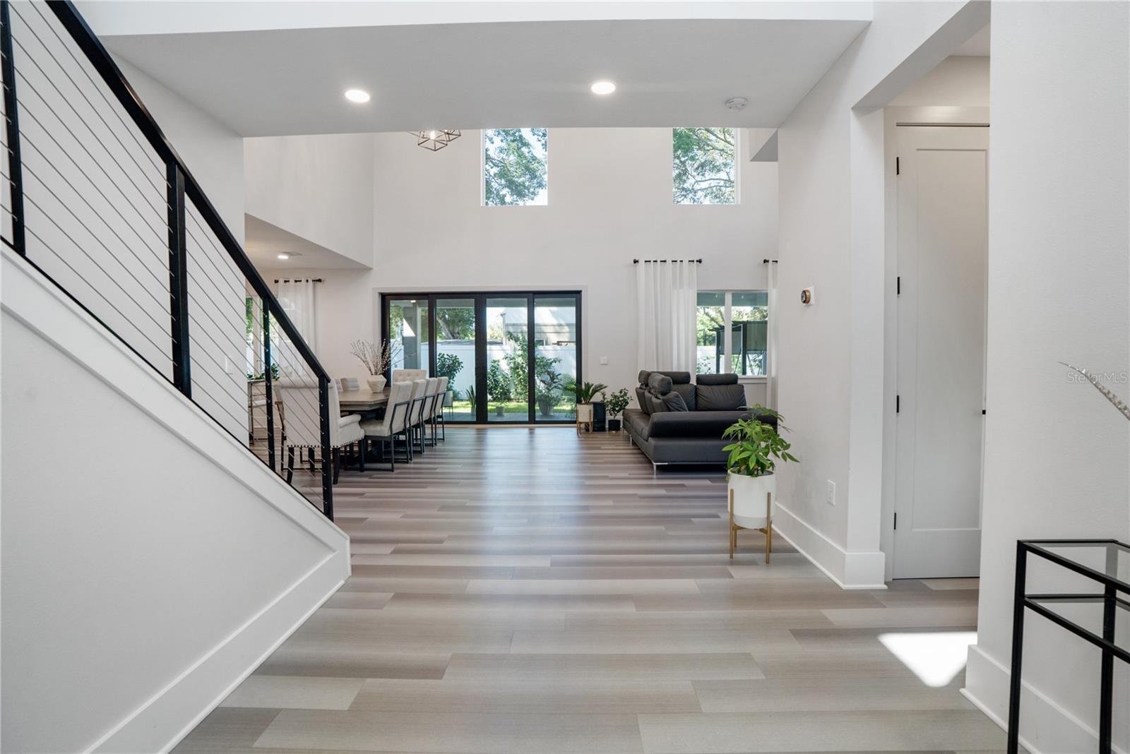 SUNSET GARDENS - Residential