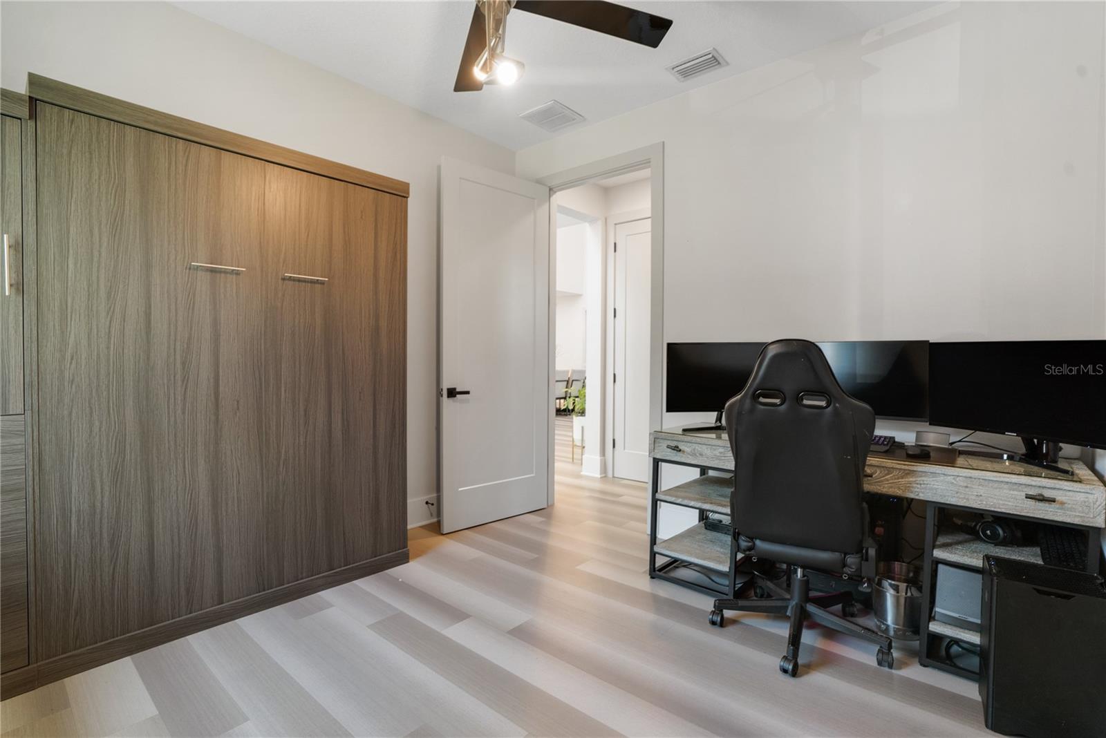 SUNSET GARDENS - Residential