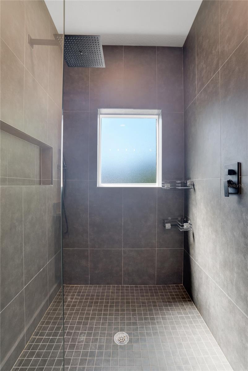 SUNSET GARDENS - Residential